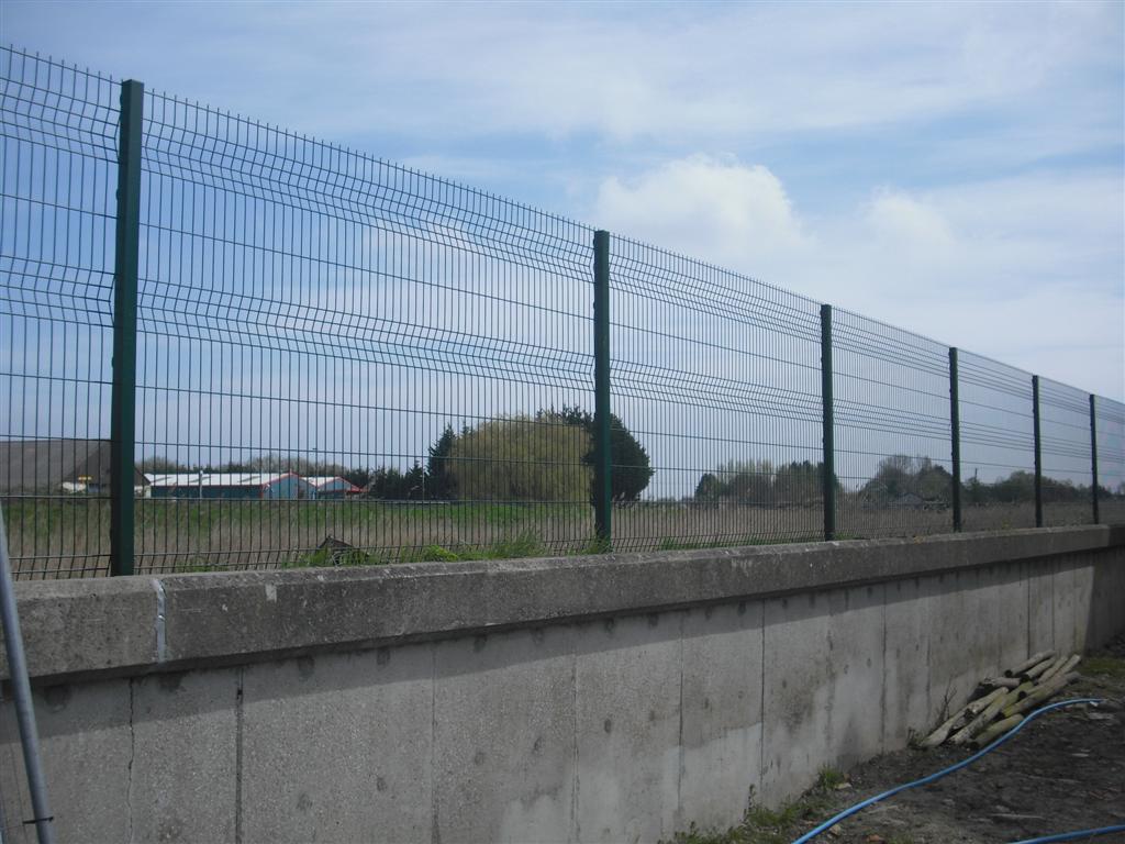 MESH FENCING CONTRACTORS IN SOMERSET Callaghan Fencing